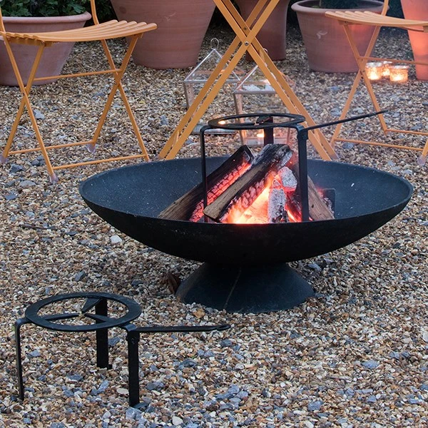 Open Fire Cooking Tripod 5 Open Fire Cooking Tripod - Image 5