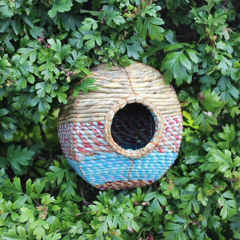 Artisan Nester Anita 1 Artisan Nester Anita