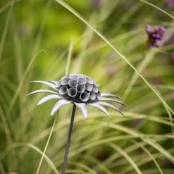 Scabiosa 'deadhead' Stake - Aged Zinc