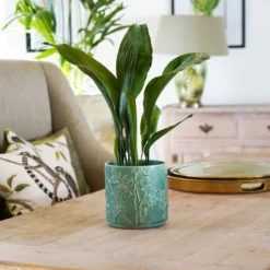 Garden & Outdoors 27 Stoneware Meadow Planter Olive